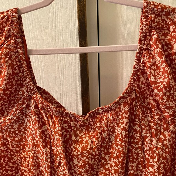 🧡 NWOT Old Navy Red Floral Print Top – Size 4X | Romantic Boho Style - Picture 4 of 7